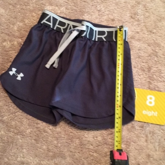UNDER ARMOUR Dri Fit Shorts - sz YXS - Picture 4 of 5